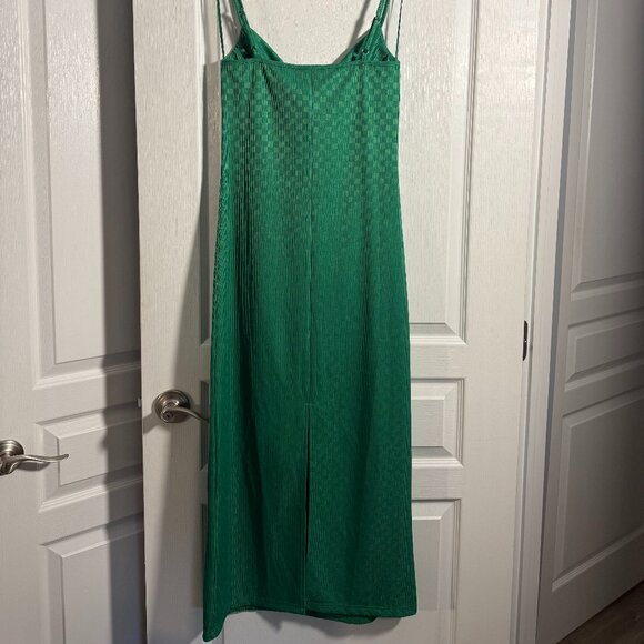 NWT - Milah Boutique - Olivia Cowl Neck Checked Maxi Dress - Small - Kelly Green - Picture 2 of 3